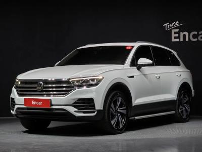 2023 Volkswagen Touareg