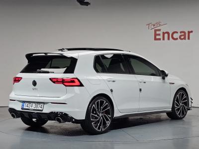 2024 Volkswagen Golf