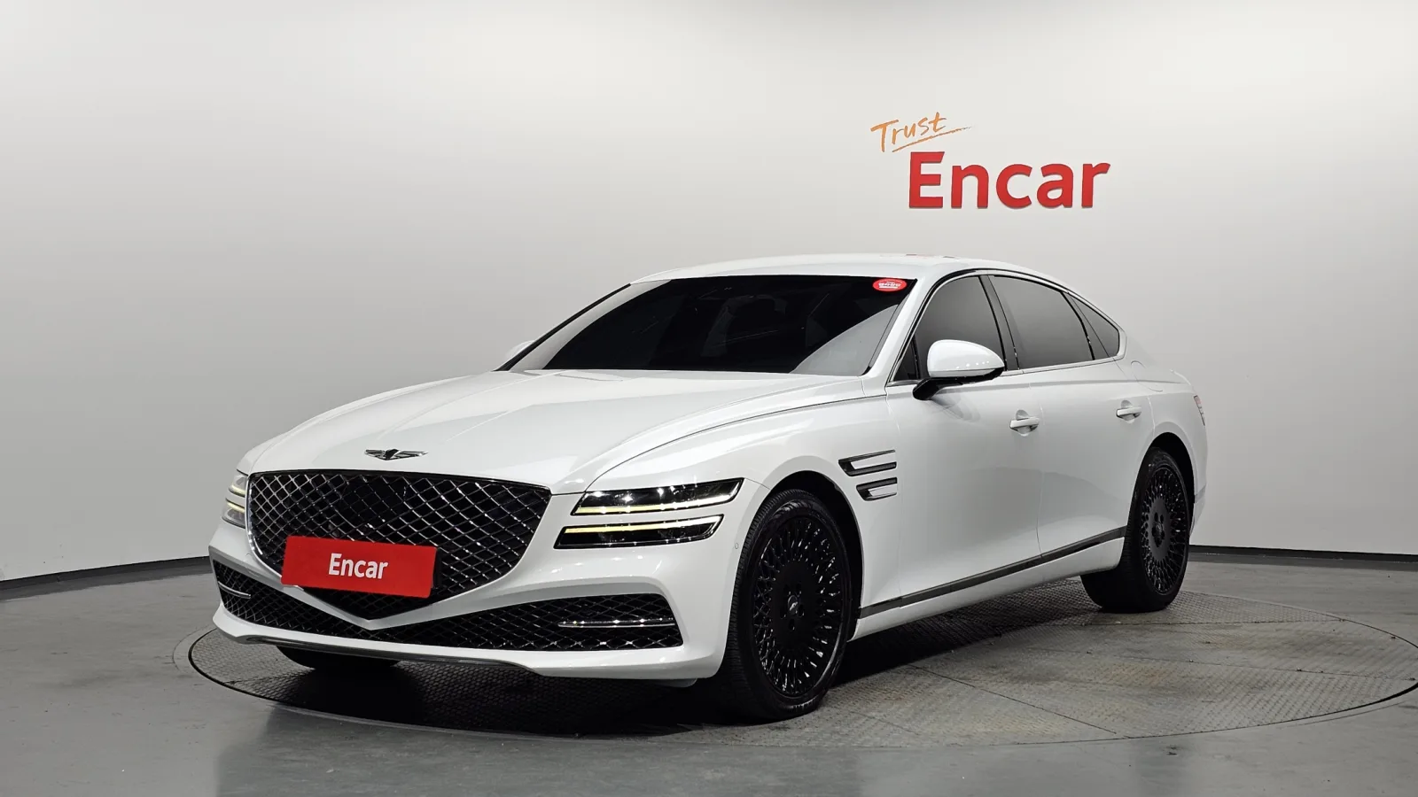2023 Genesis G80