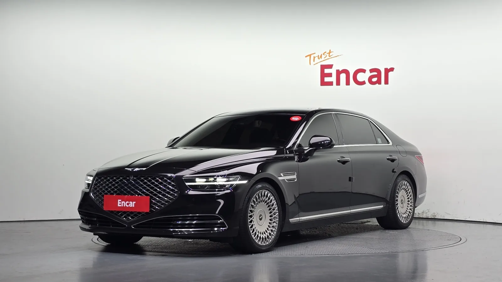 2019 Genesis G90