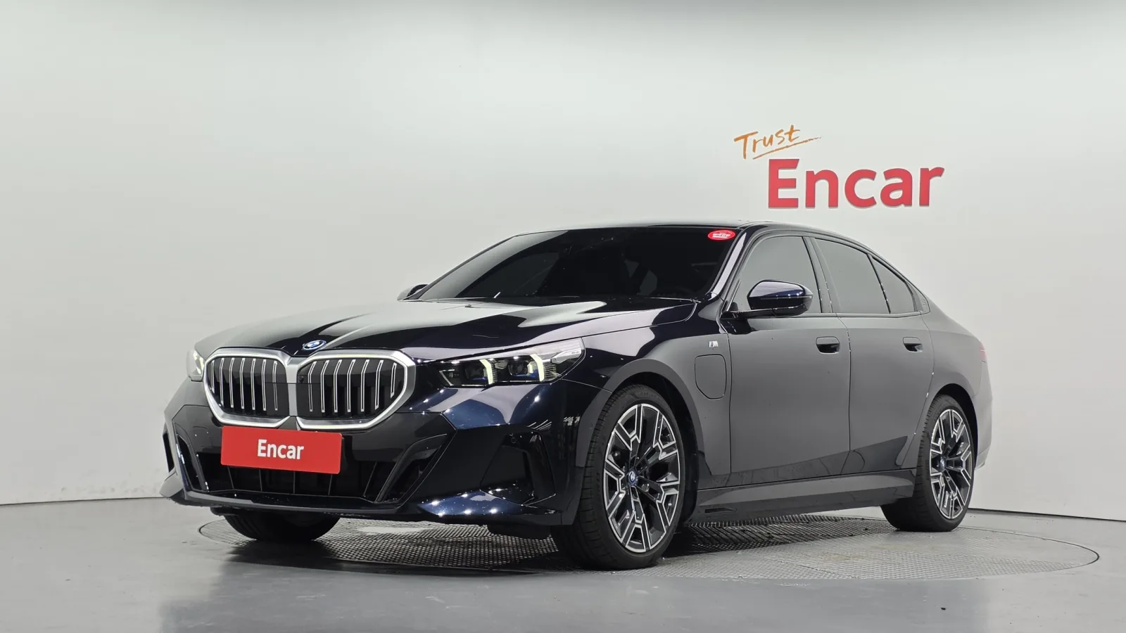 2025 BMW 5-Series
