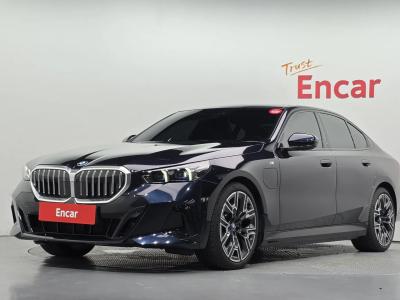 2025 BMW 5-Series
