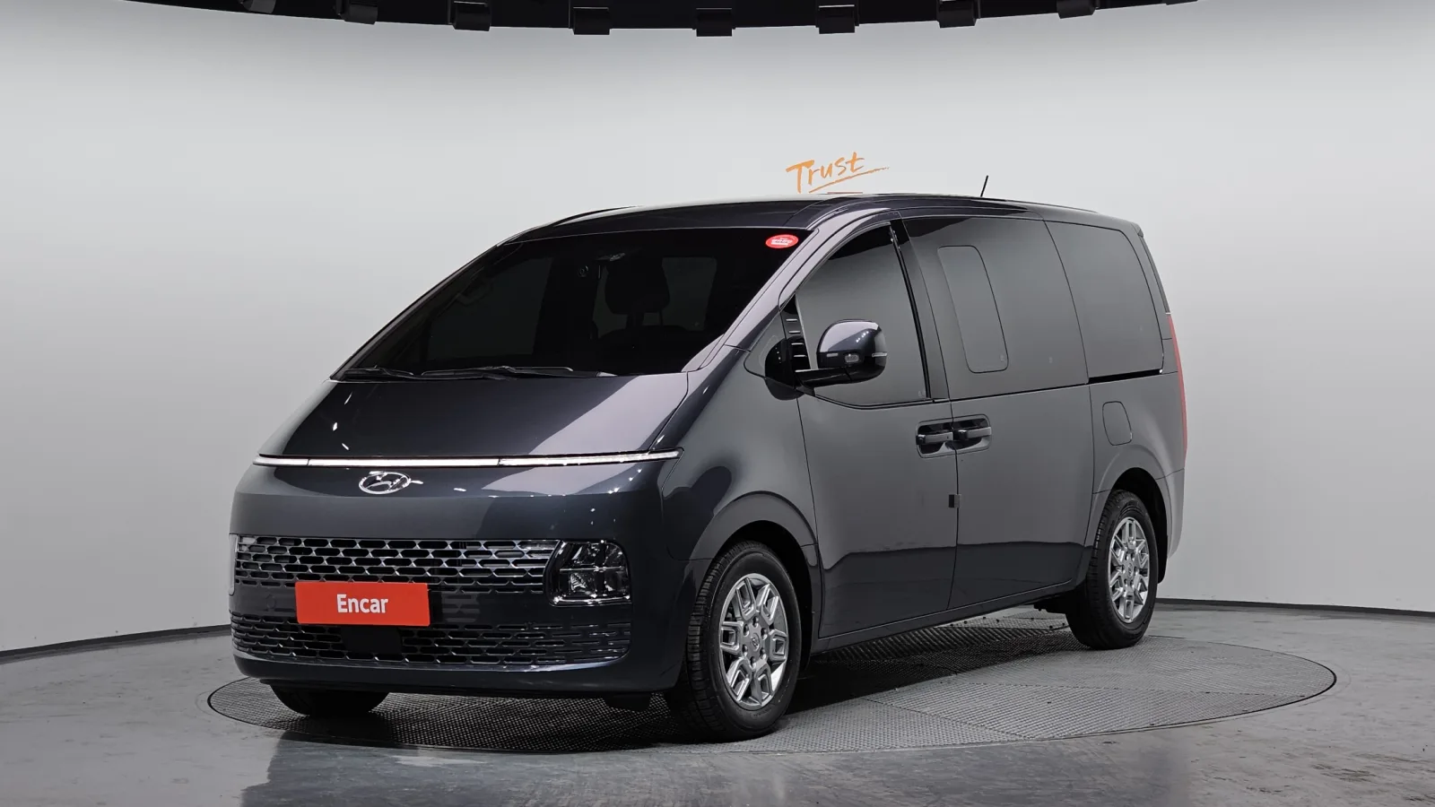 2023 Hyundai Staria