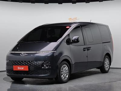 2023 Hyundai Staria
