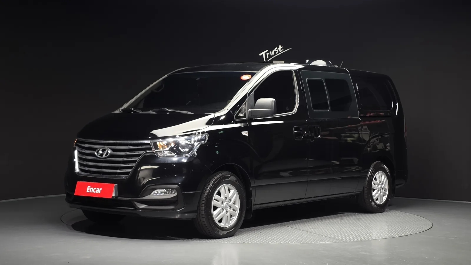 2019 Hyundai Starex