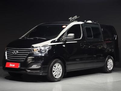 2019 Hyundai Starex
