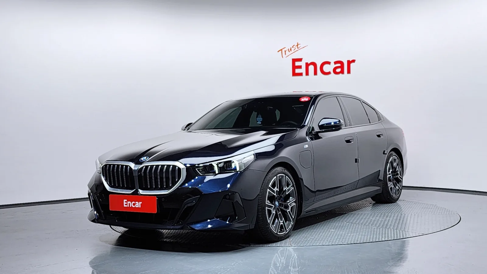 2025 BMW 5-Series