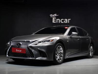2018 Lexus LS