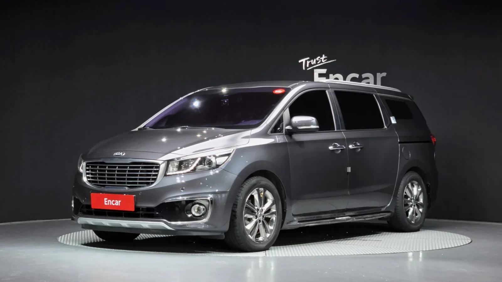 2016 Kia Carnival