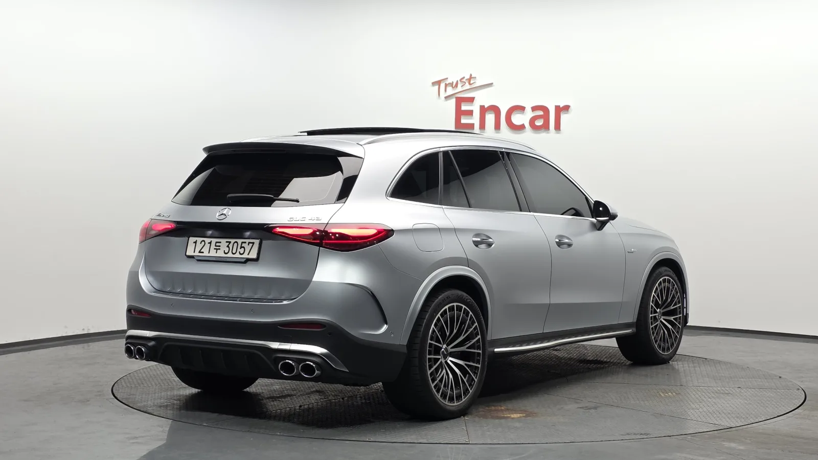 2025 Mercedes-Benz GLC-Class