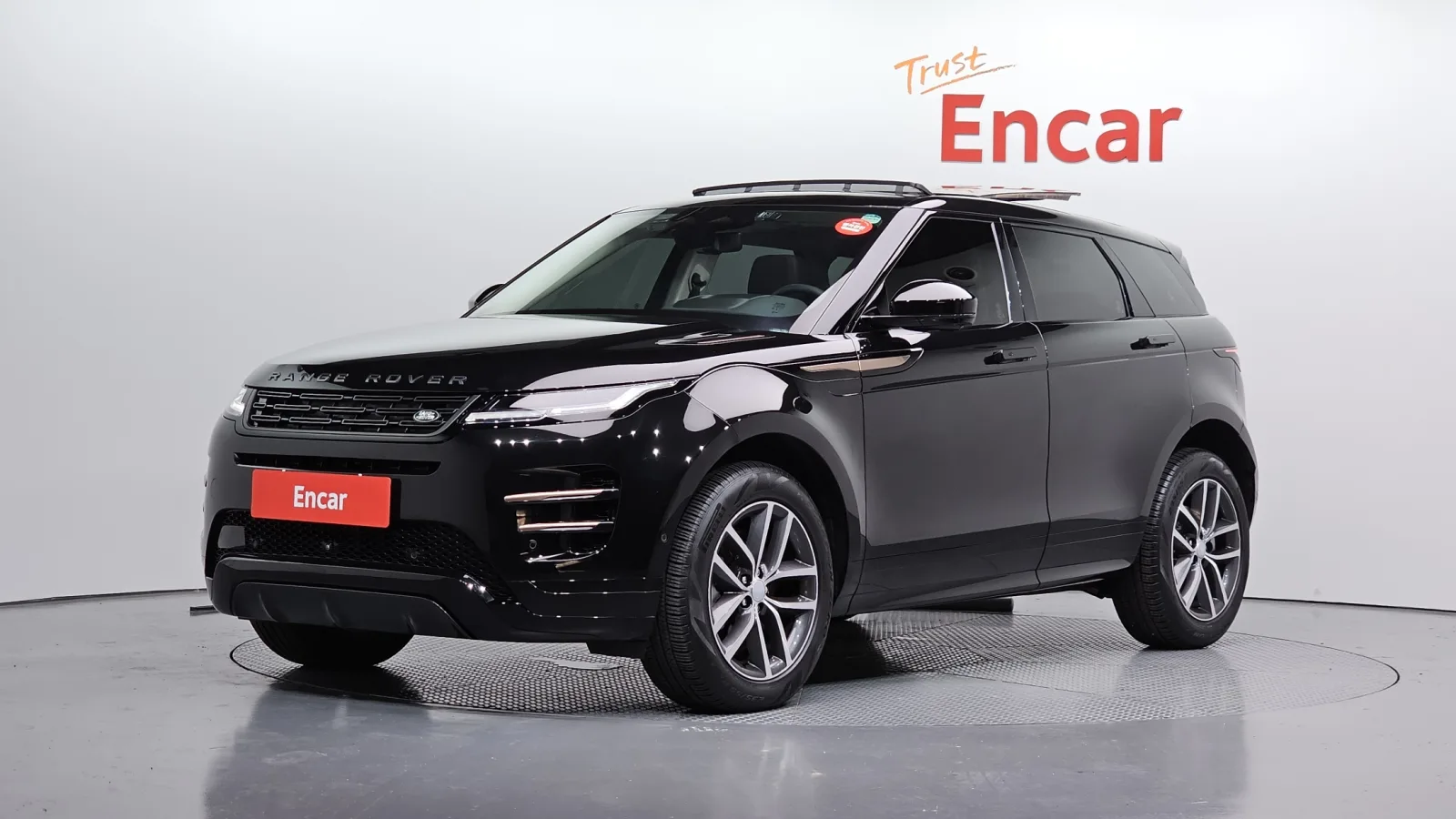 2025 Land Rover Range Rover Evoque