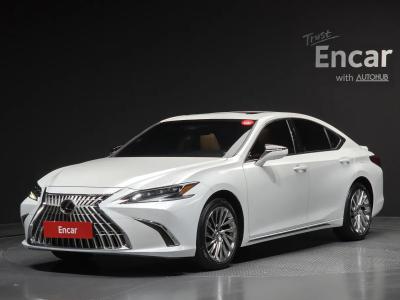 2026 Lexus ES