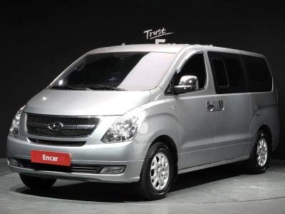 2015 Hyundai Starex