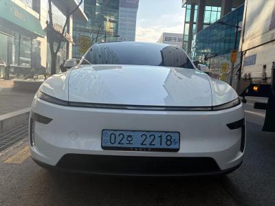 2025 Tesla Model Y