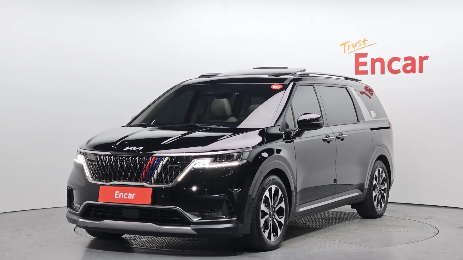 2023 Kia Carnival