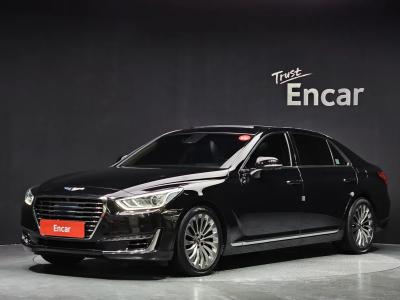 2017 Genesis EQ900