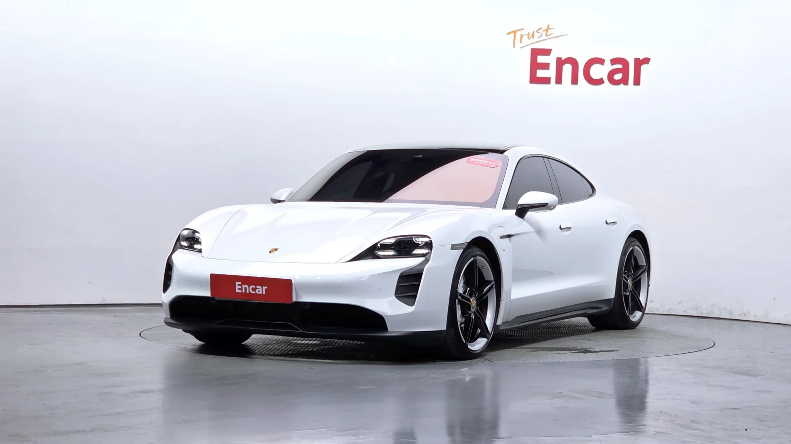 2024 Porsche Taycan