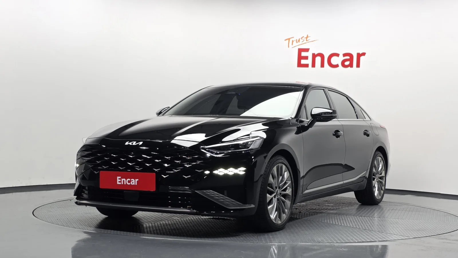 2022 Kia K8