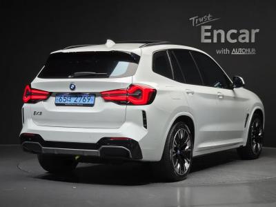 2023 BMW iX3
