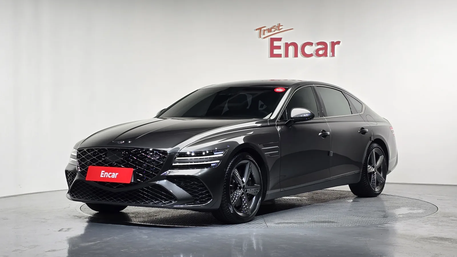 2025 Genesis G80