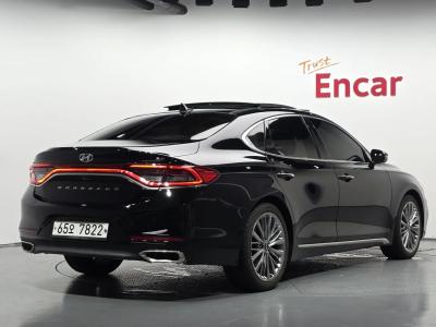2018 Hyundai Grandeur