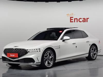 2023 Genesis G90