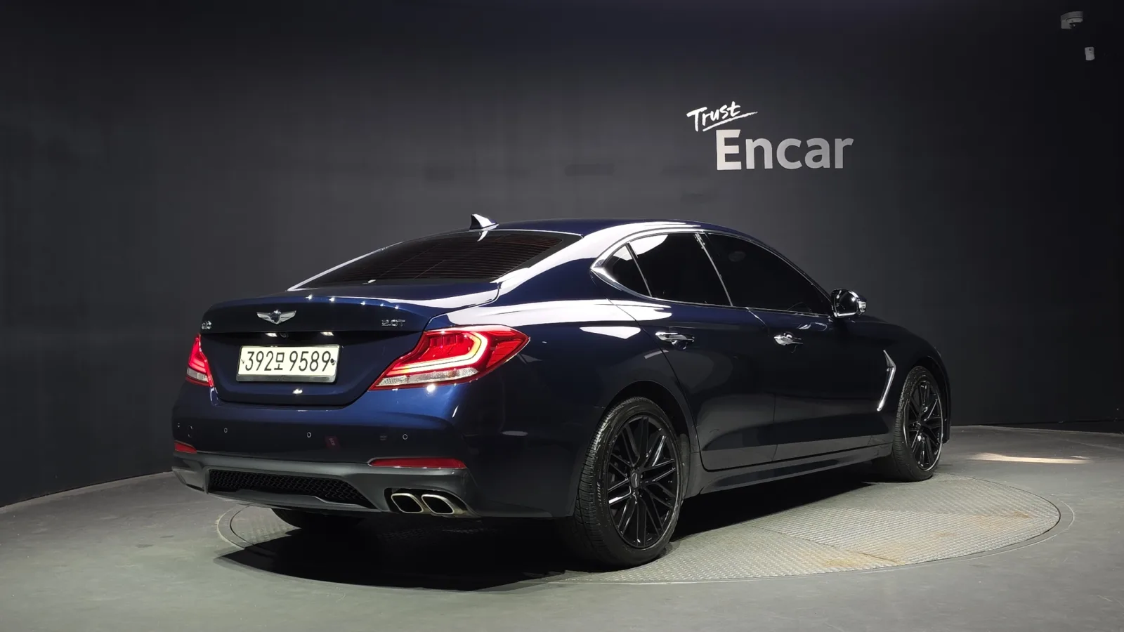 2020 Genesis G70