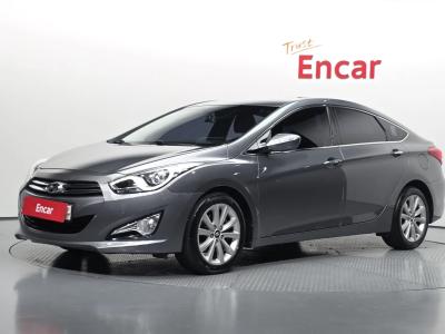 2012 Hyundai i40