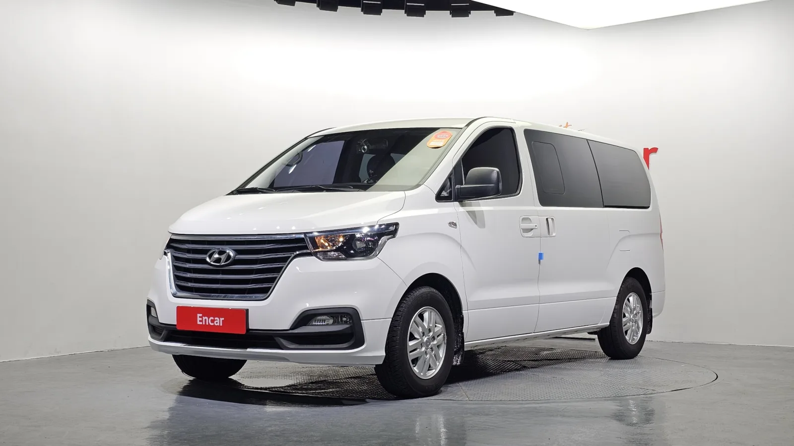 2019 Hyundai Starex