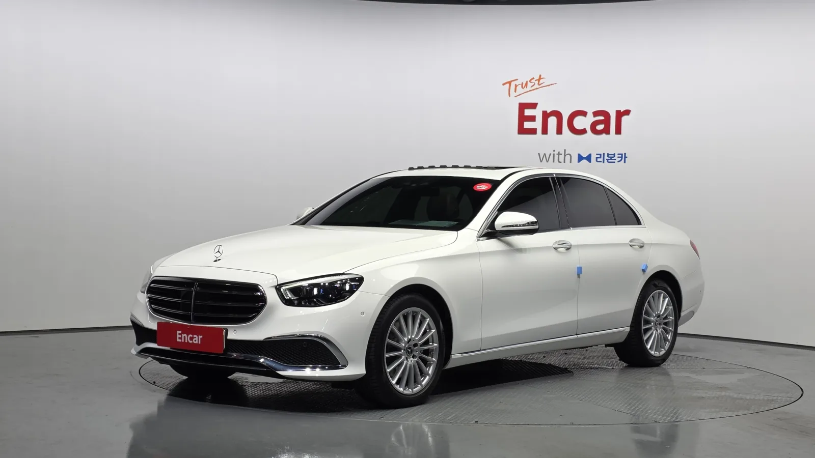 2021 Mercedes-Benz E-Class