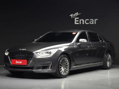 2018 Genesis EQ900