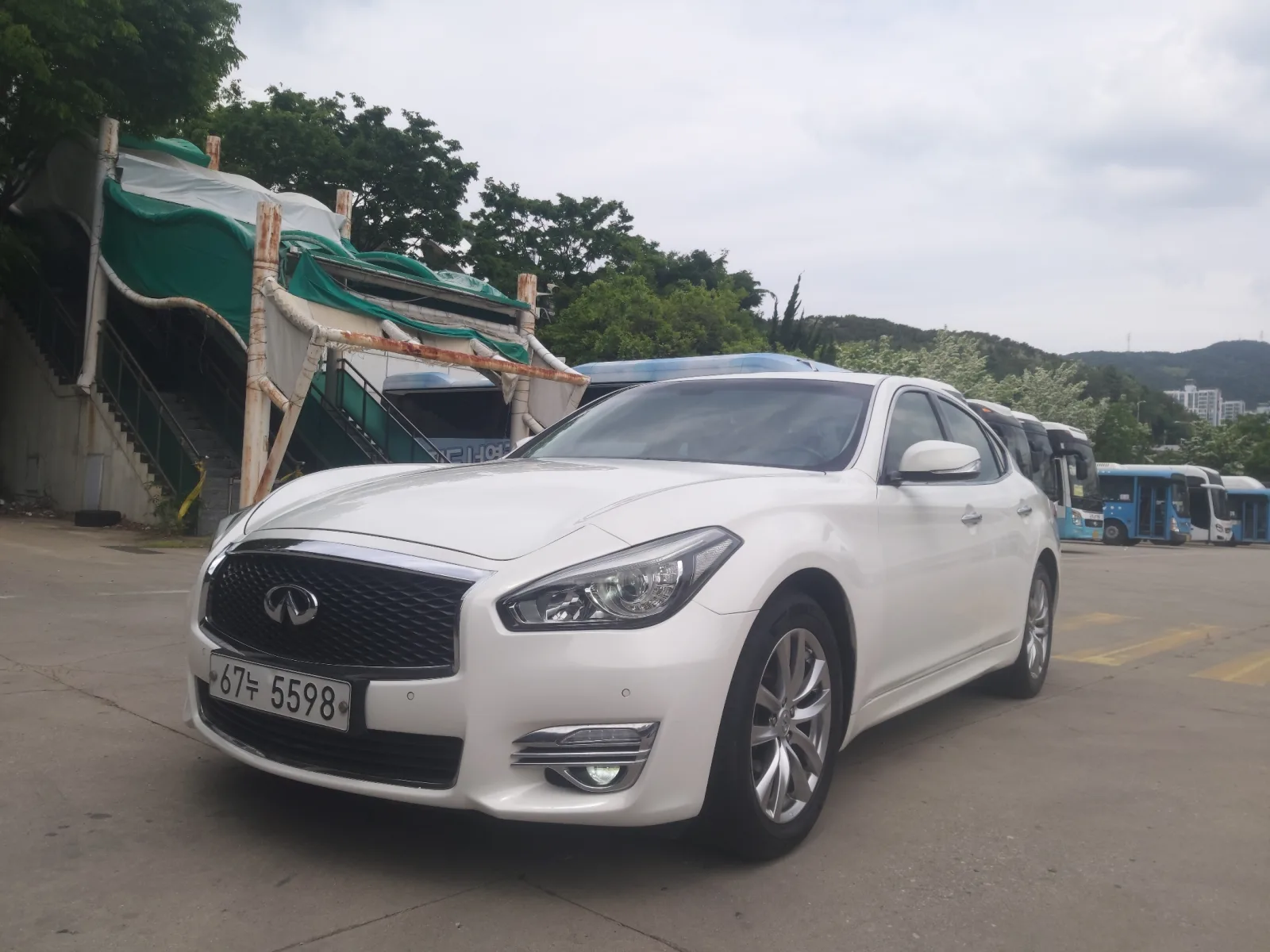 2015 Infiniti Q70