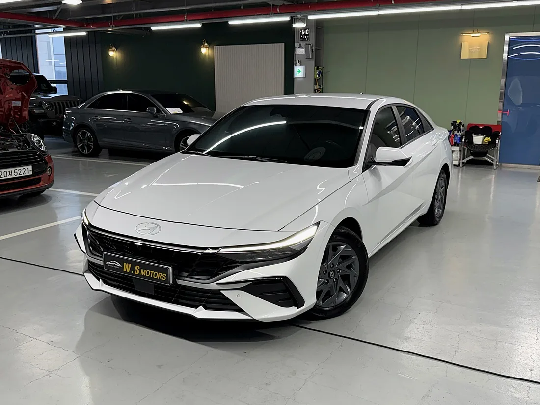2024 Hyundai Elantra
