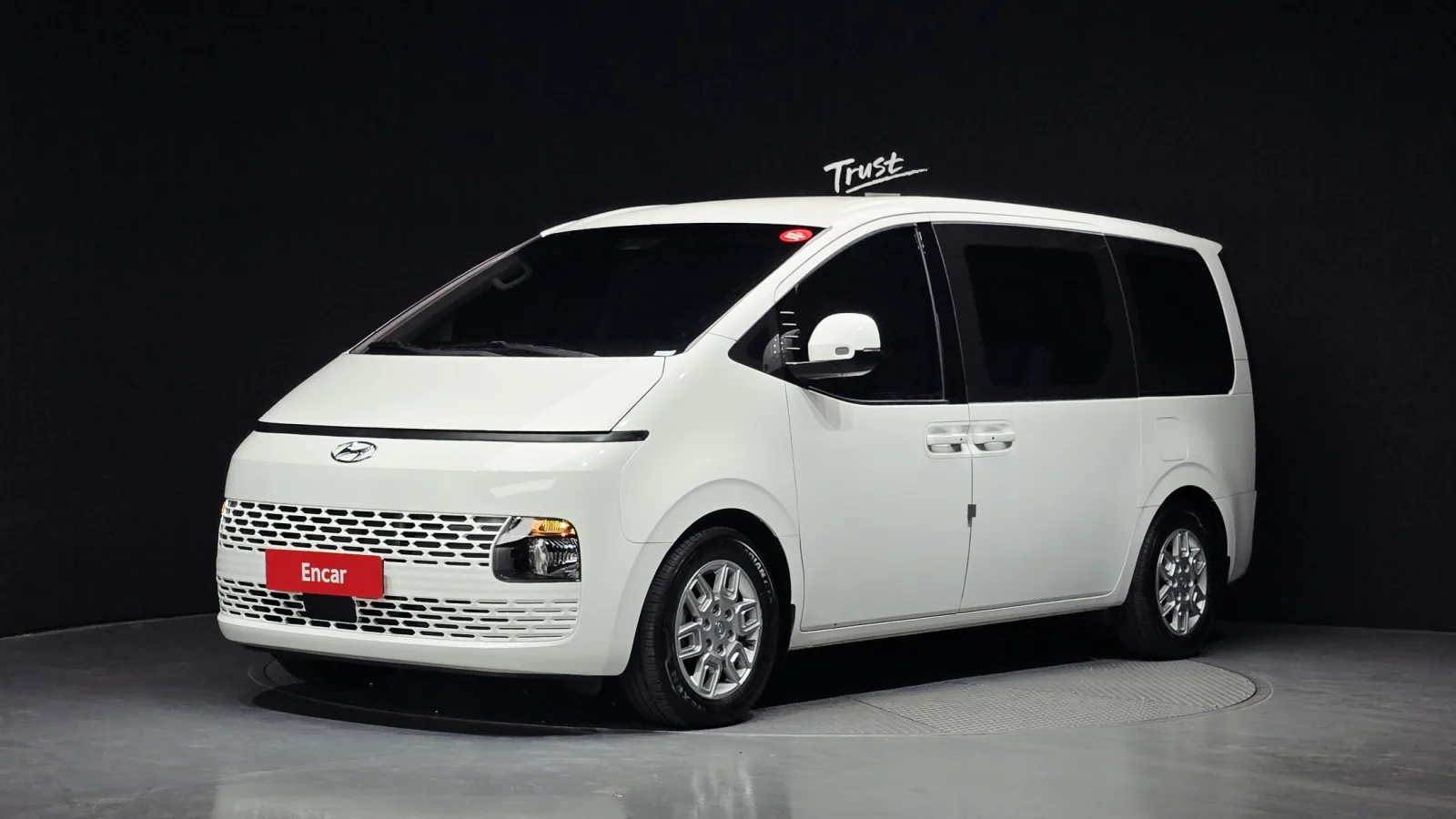 2022 Hyundai Staria