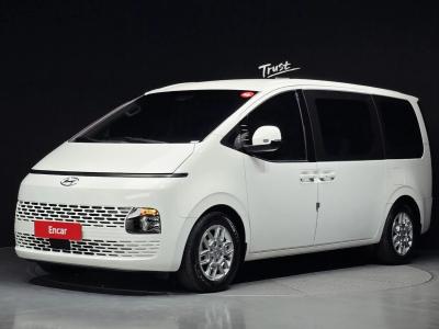 2022 Hyundai Staria