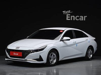 2022 Hyundai Elantra