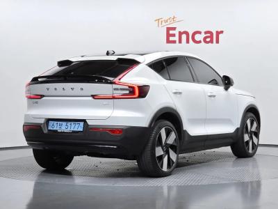 2023 Volvo C40