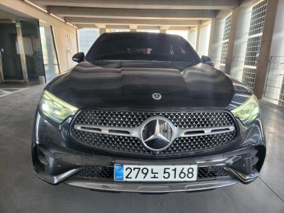 2025 Mercedes-Benz GLC-Class