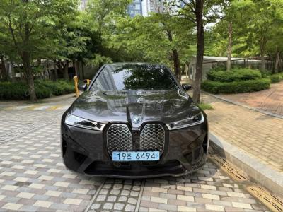 2023 BMW iX