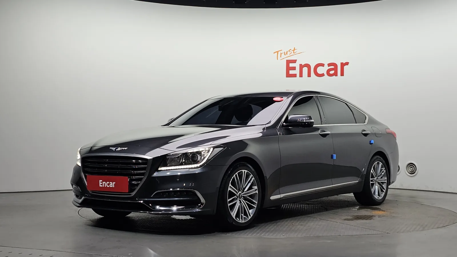 2017 Genesis G80
