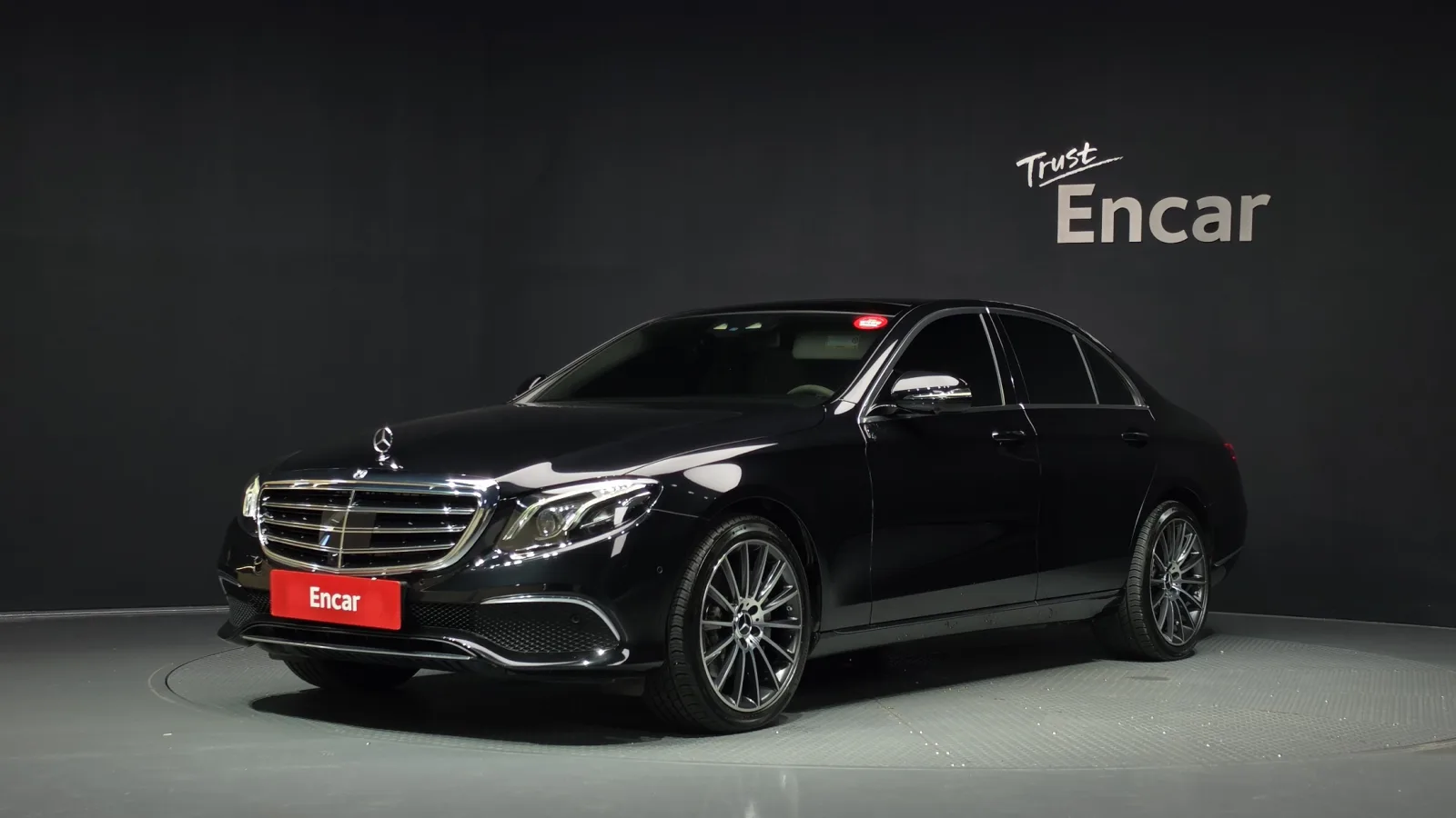 2017 Mercedes-Benz E-Class