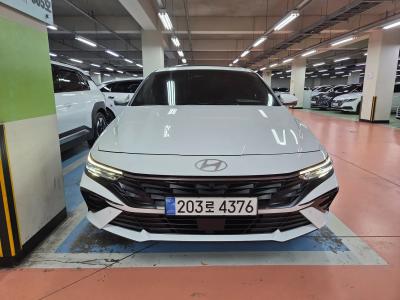 2025 Hyundai Elantra