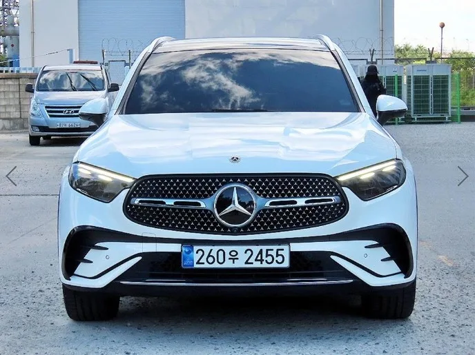 2024 Mercedes-Benz GLC-Class