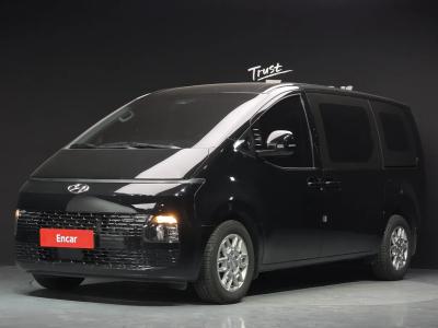 2022 Hyundai Staria