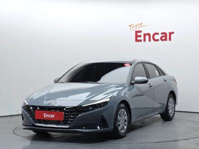 2022 Hyundai Elantra
