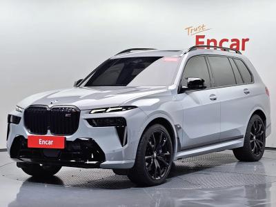 2024 BMW X7