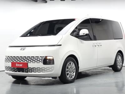 2024 Hyundai Staria