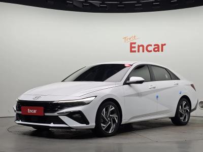 2024 Hyundai Elantra