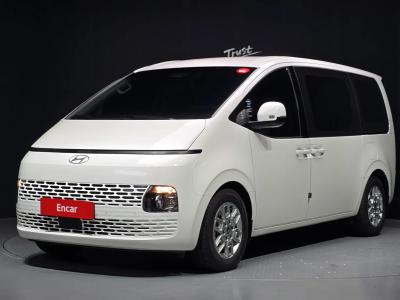 2025 Hyundai Staria