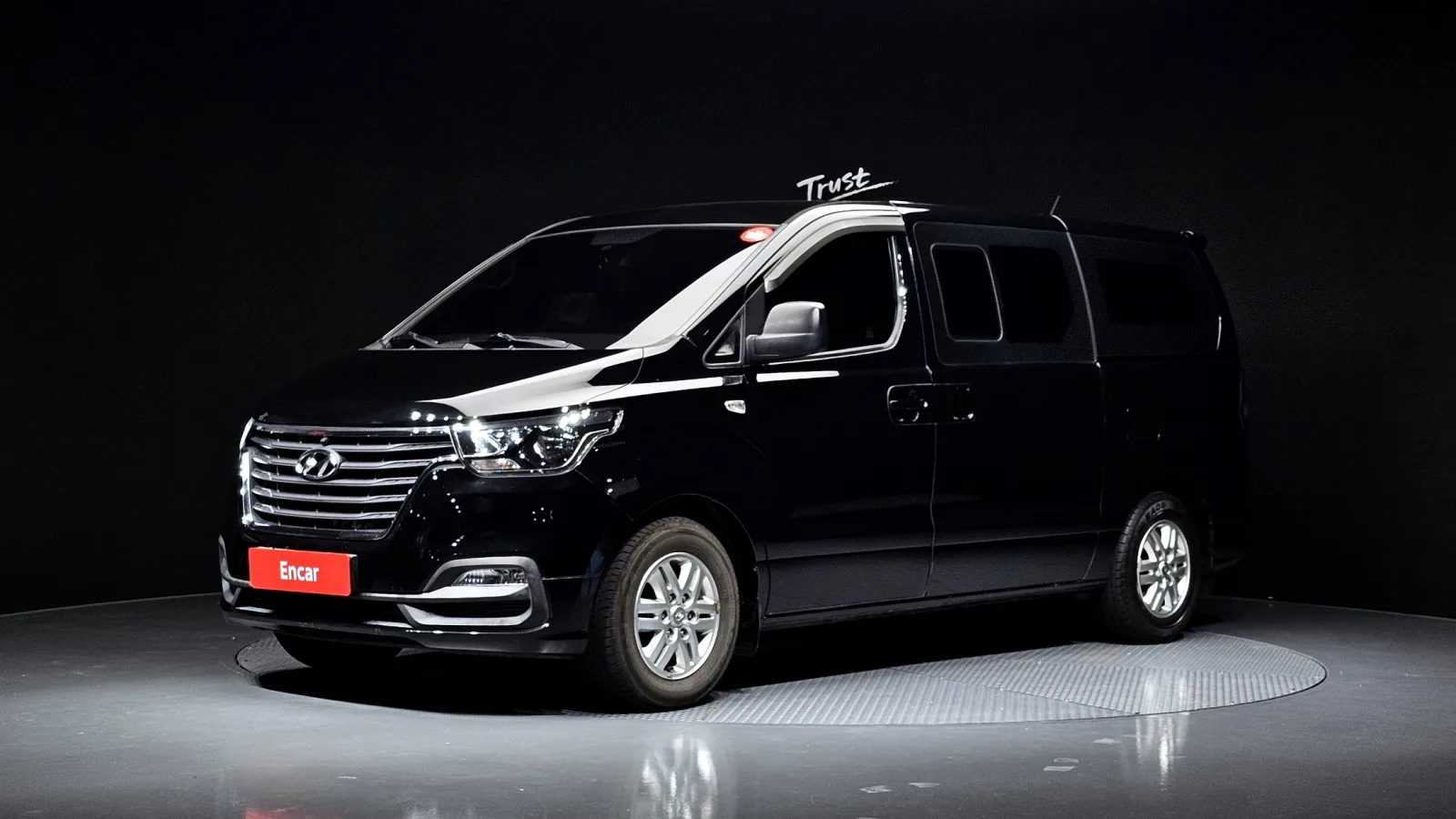 2021 Hyundai Starex